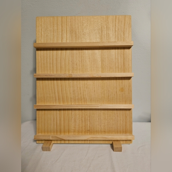 Display for Earrings Wooden EUC - Picture 4 of 4